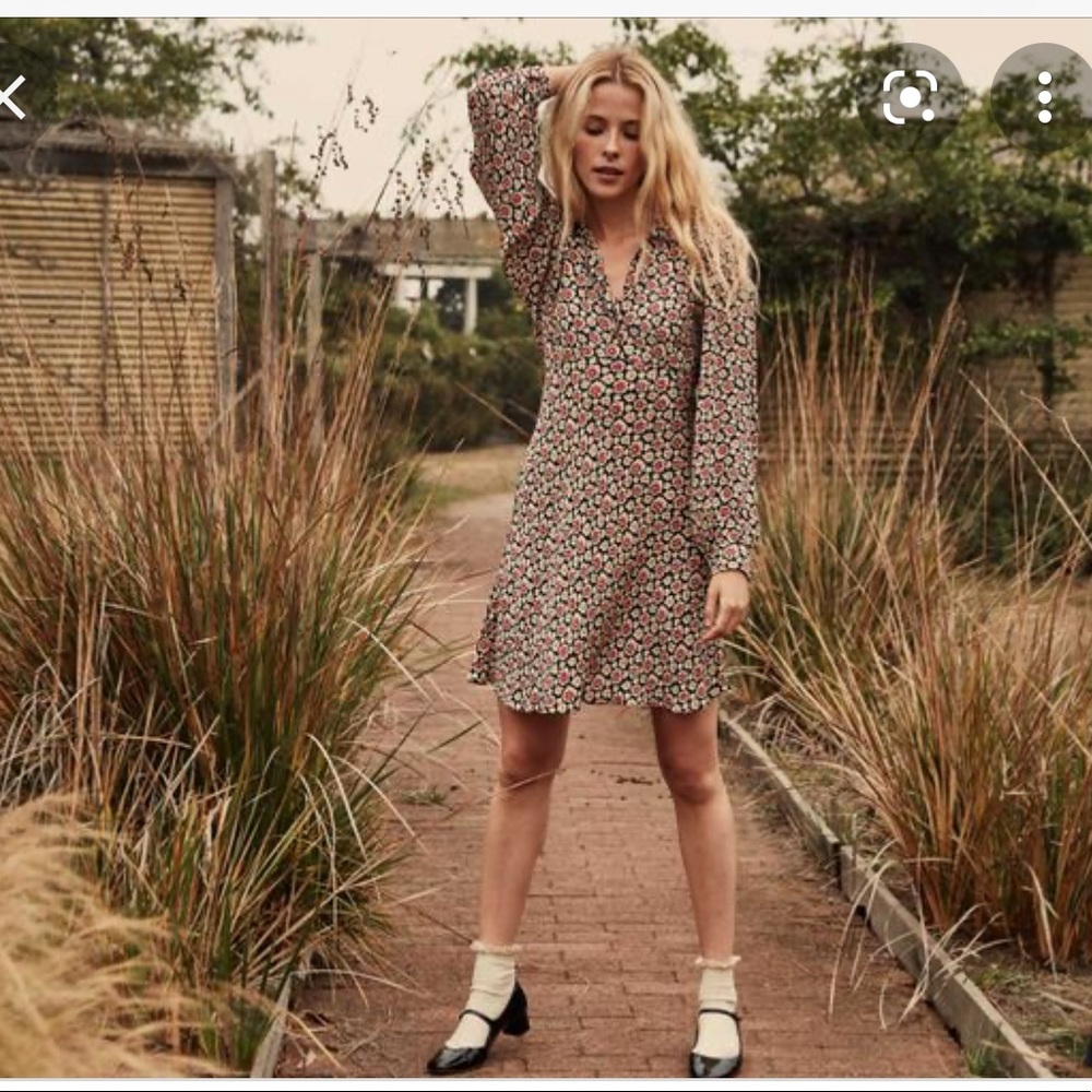 ELIOT DRESS -- NAVY BELLFLOWER BLOSSOM